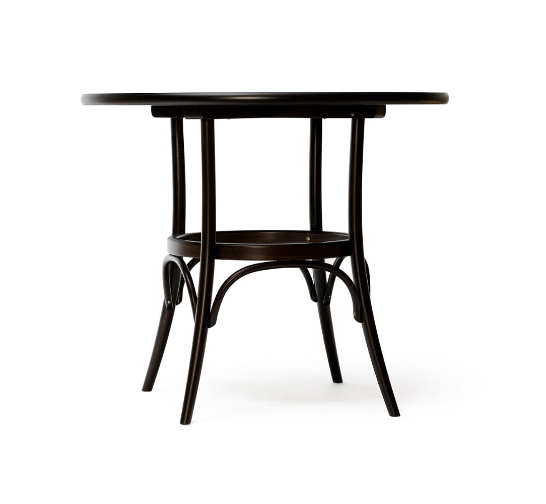 TON 252 Dining Table with PUNTON Chairs