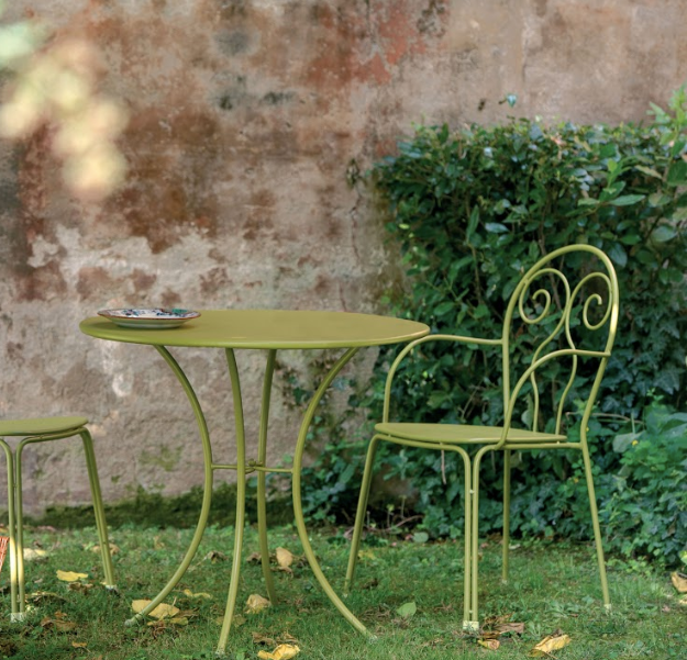 EMU Pigalle Round Outdoor Table - [2 Sizes]
