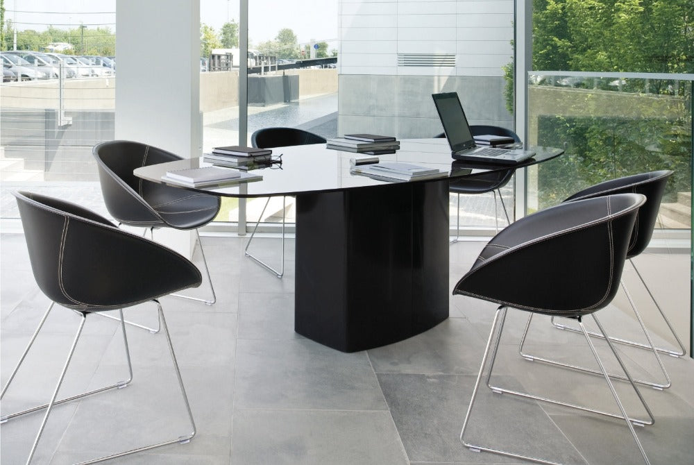 PEDRALI Aero 6 Seater Dining Set with Gliss Chairs