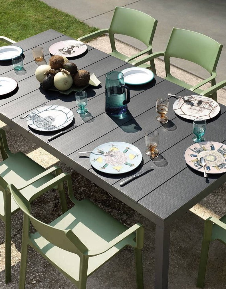 NARDI RIO EXT 8-10 Seater Dining Set with TRILL Armchairs - Multiple Colours